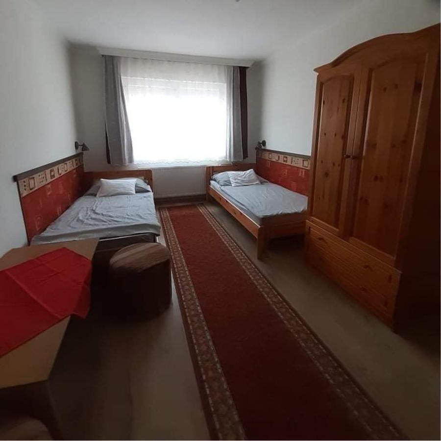 Pegazus Vendeghaz Hotell Hajdúszoboszló Exteriör bild